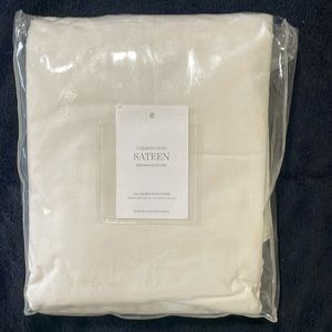 Restoration Hardware Garment-Dyed SATEEN “Ivory” Full/Queen Duvet Cover